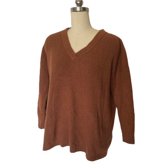 Vintage Brown V Neck Sweater - Picture 4 of 4